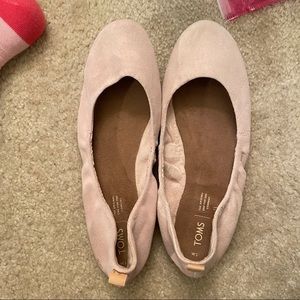TOMS Olivia Blush/Pink Suede flats size 11